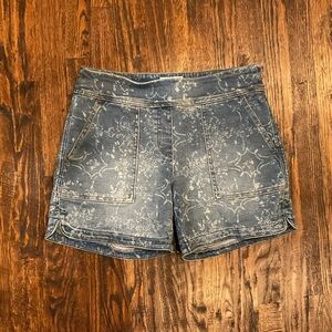 Westbound Blue Floral Jean Shorts